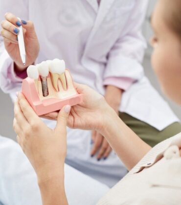 Dental Implants1_11zon